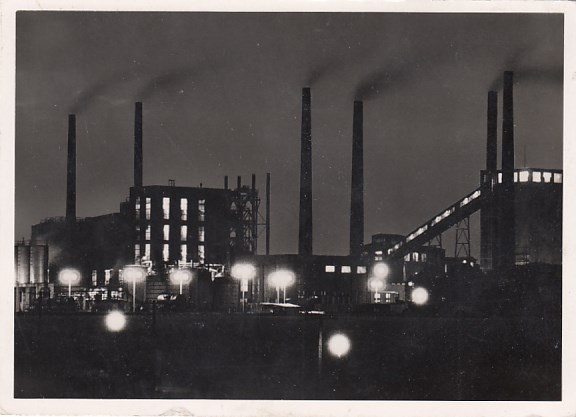 Bergbau Bergwerk Bochum bei Nacht