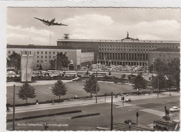 Berlin Tempelhof Flughafen Flugzeuge ca 1970