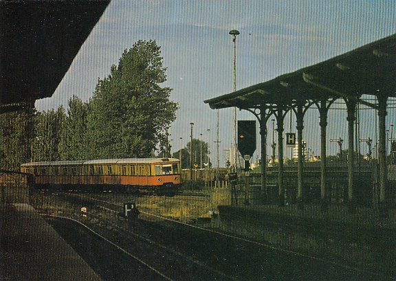 S-Bahn Bahnhof Berlin Grunewald