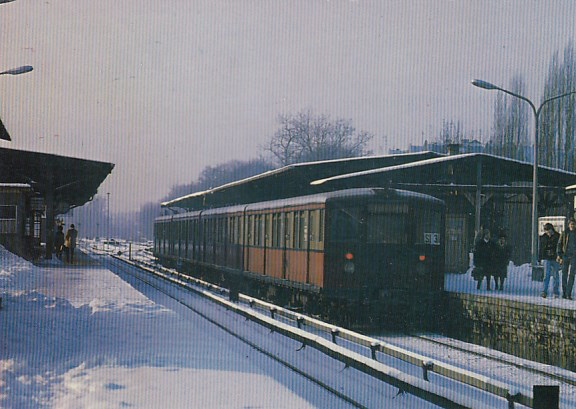 S-Bahn Bahnhof Berlin Charlottenburg