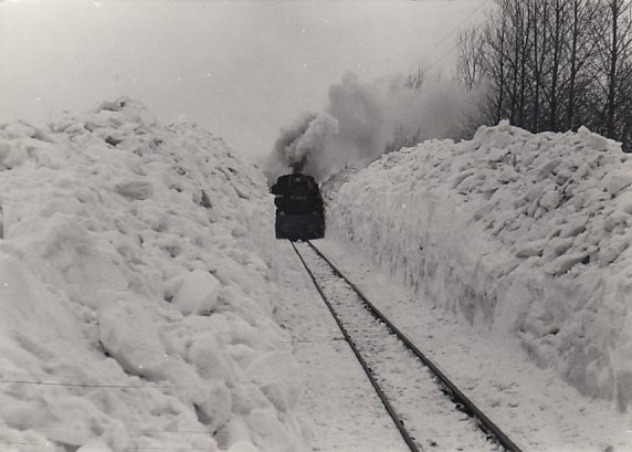 Eisenbahn Dampflokomotive Schmalspurbahn Winter Erzgebirge Foto Karte