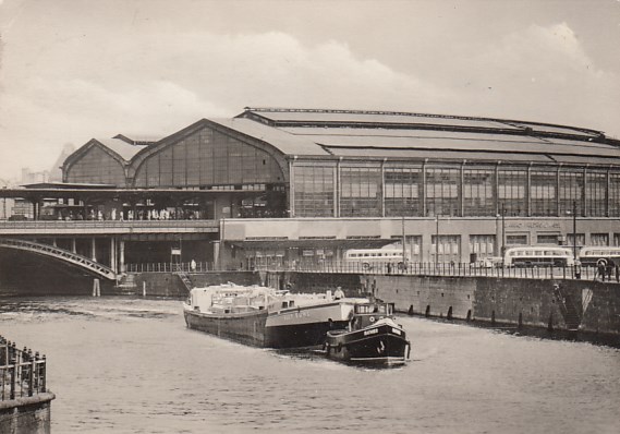 Bahnhof Friedrichstraße Berlin Mitte 1964