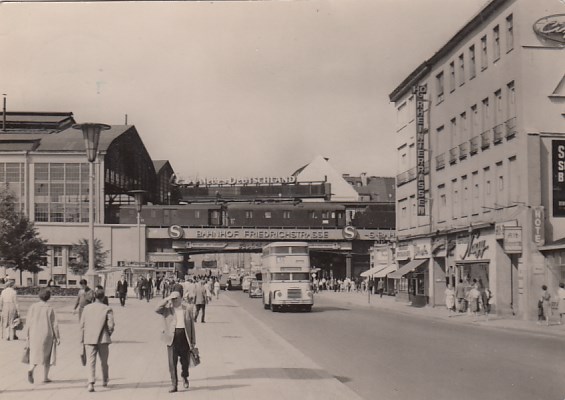 Bahnhof Friedrichstraße Berlin Mitte 1964