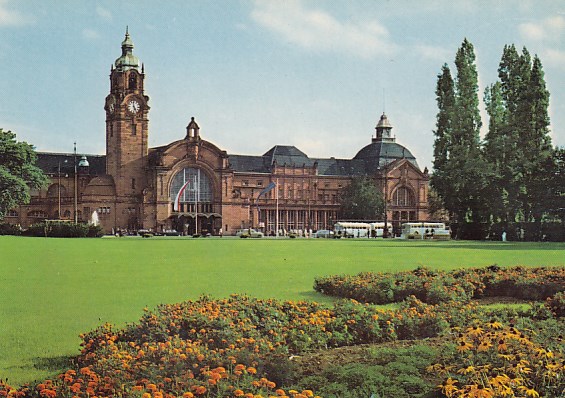 Bahnhof Wiesbaden