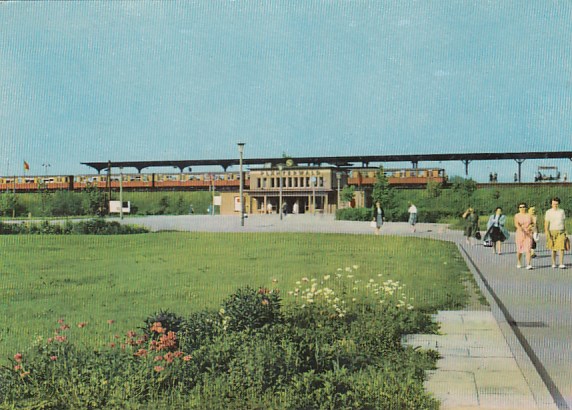 S-Bahn Bahnhof Berlin Treptow Plänterwald 1964