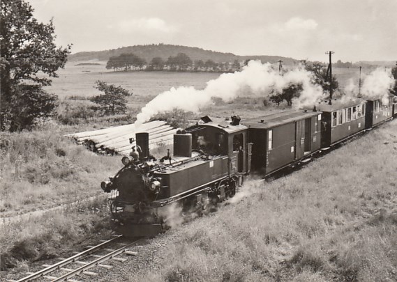 Eisenbahn Dampflokomotive Schmalspurbahn Radebeul Ost Radeburg  bei Berbisdorf