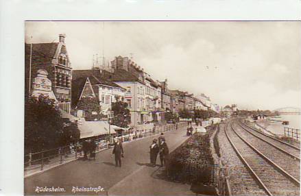 Rüdesheim im Rheingau Eisenbahn-Line Rheinstraße ca 1930 Rüdesheim im Rheingau Eisenbahn-Line Rheinstraße ca 1930