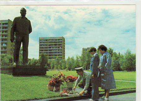 Raumfahrt Kosmonauten Sigmund Jähn mit Ehefrau und Tochter in Berlin 1978