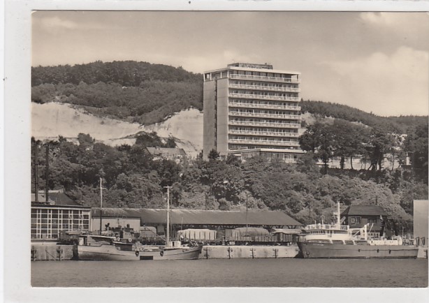 Sassnitz-Saßnitz auf Rügen Hafen 1974
