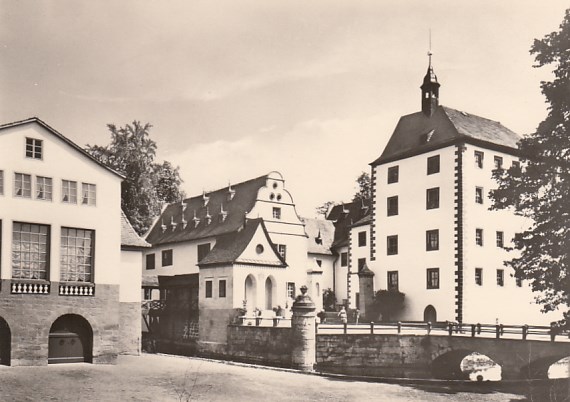 Uhlstädt-Kirchhasel OT Großkochberg in Thüringen Schloß Kochberg
