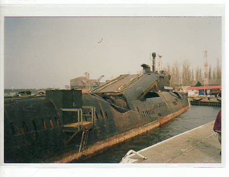 Marine Kriegsschiffe nach 1945 U-Boot aus Russland in Peenemünde