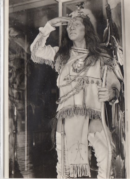 Indianer Karl-May-Museum Radebeul Apatscha-Krieger ca 1970